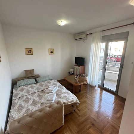 Apartment Stex 4 Podgorica Eksteriør billede